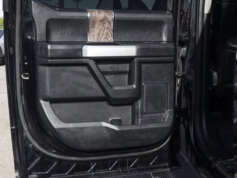 Used 2017 Ford F450 Lariat w/ Lariat Ultimate Package AWD/4WD image 42
