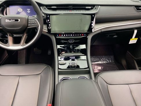 New 2026 Jeep Grand Cherokee L Limited AWD/4WD image 20