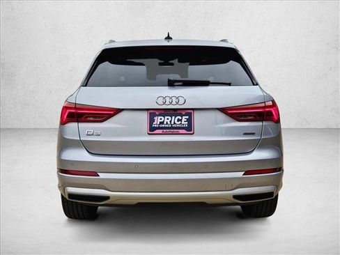 Used 2023 Audi Q3 2.0T Premium image 7