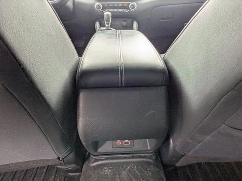 Used 2023 Nissan Altima 2.5 SV w/ SV Premium Package image 13