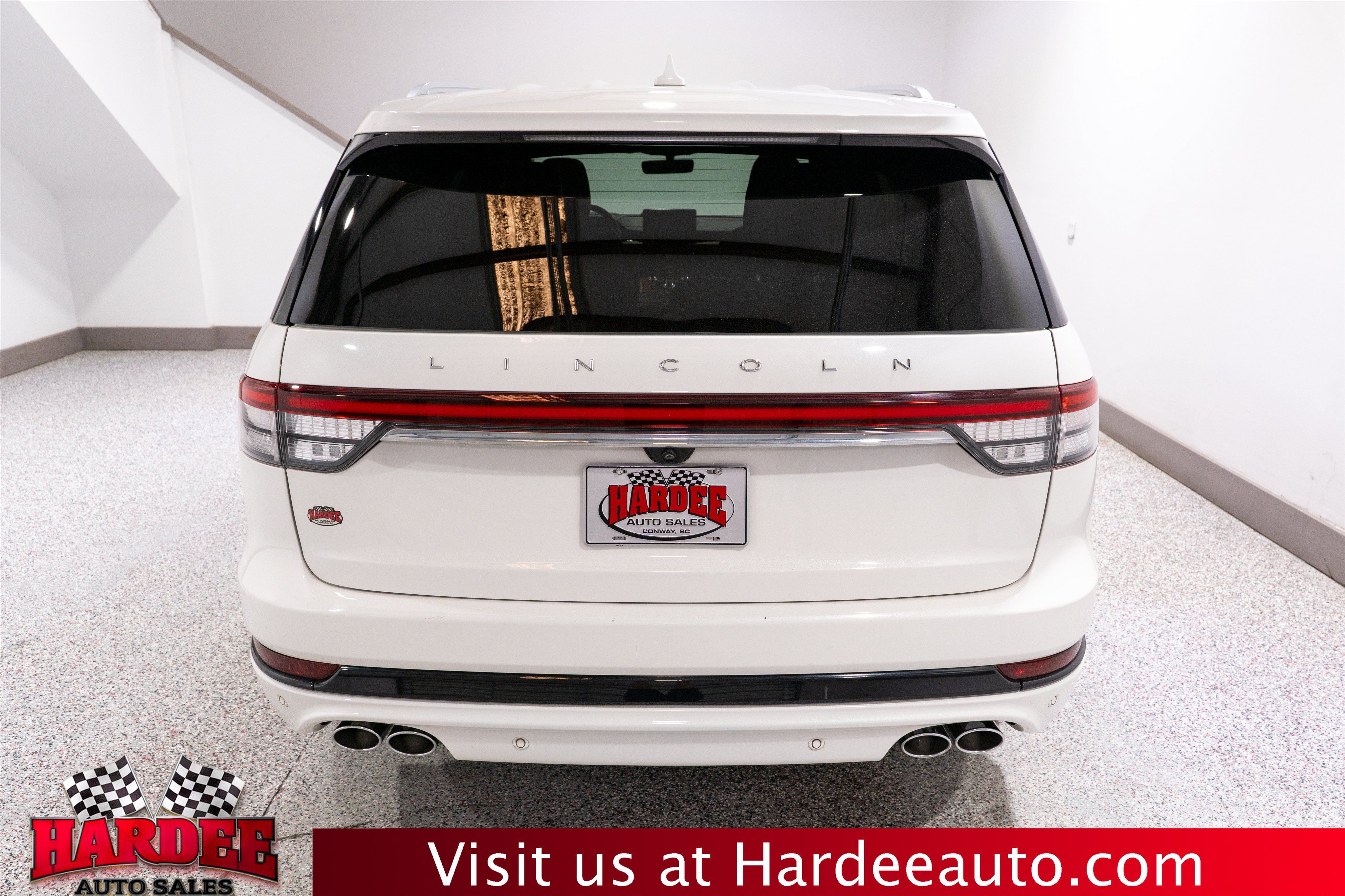 Used 2022 Lincoln Aviator Grand Touring w/ Equipment Group 301A AWD/4WD image 4