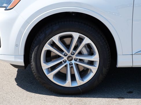 New 2026 Audi Q7 2.0T Premium Plus AWD/4WD image 4