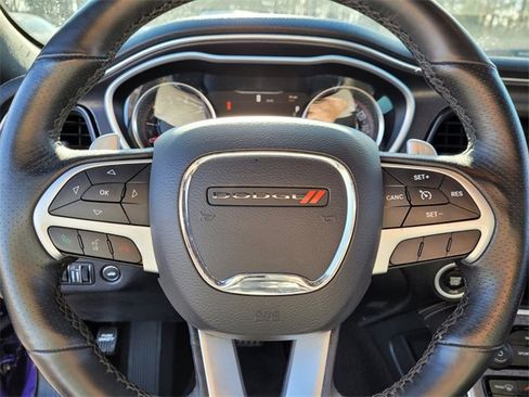 Used 2017 Dodge Challenger GT w/ GT Interior Package image 18