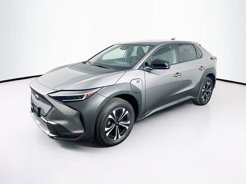 Used 2023 Subaru Solterra AWD image 3