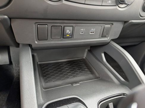 New 2026 Nissan Frontier SV w/ Tow Package image 15