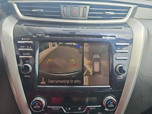 Used 2019 Nissan Murano SL AWD/4WD image 17