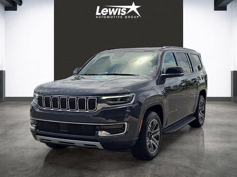 Used 2024 Jeep Wagoneer Series II AWD/4WD image 1