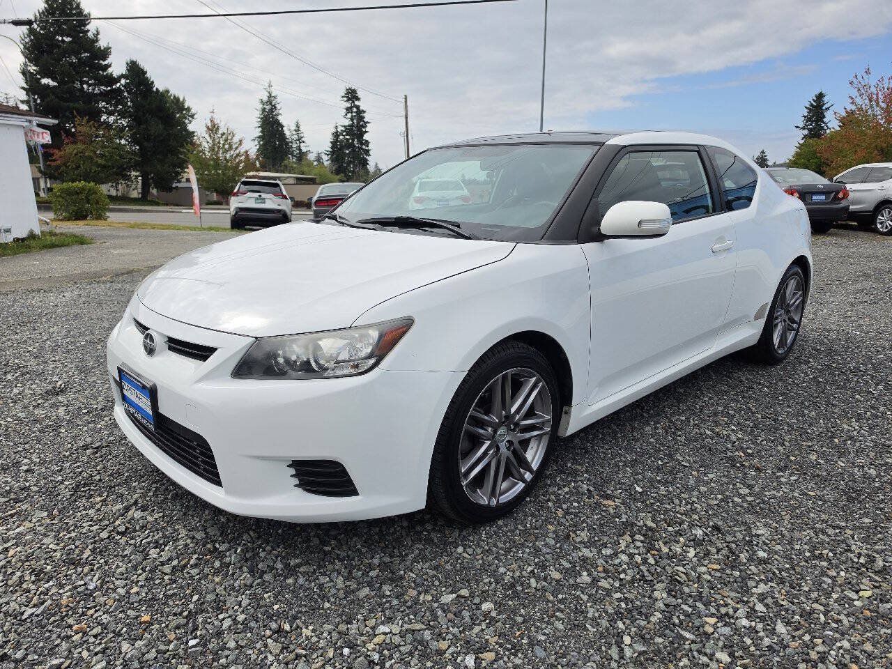 Used 2011 Scion tC FWD image 3