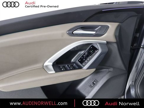 Certified 2025 Audi Q5 Premium w/ Convenience Package AWD/4WD image 21