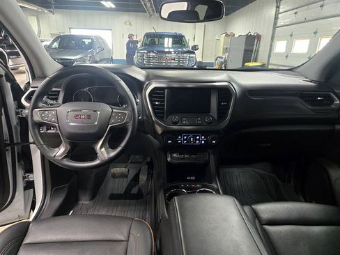 Certified 2023 GMC Acadia AT4 w/ Technology Package AWD/4WD image 17
