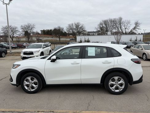 Certified 2023 Honda HR-V LX image 8