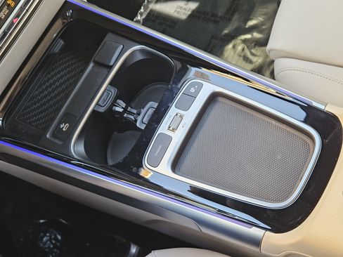 Certified 2025 Mercedes-Benz GLB 250 GLB 250 image 16