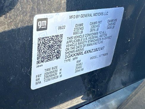 Used 2022 GMC Acadia SLE w/ Elevation Edition image 23