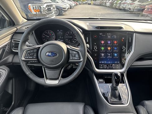 Certified 2024 Subaru Outback Limited AWD/4WD image 2