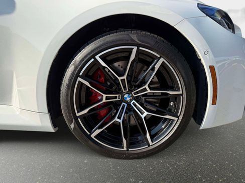 Used 2024 BMW M2 w/ Lighting Package image 21