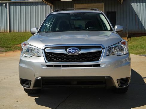Used 2016 Subaru Forester 2.5i Premium w/ Protection Package #1 AWD/4WD image 17