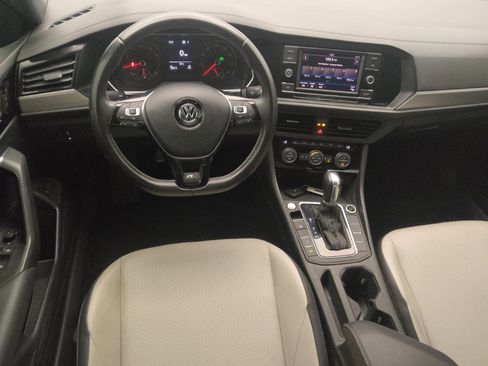 Used 2019 Volkswagen Jetta R-Line FWD image 22