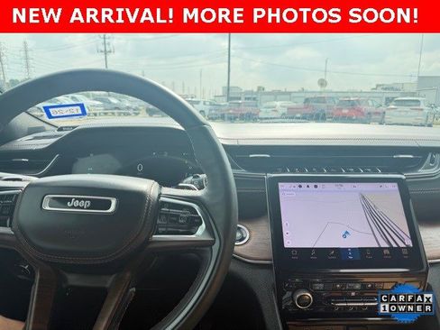 Used 2022 Jeep Grand Cherokee Summit image 6