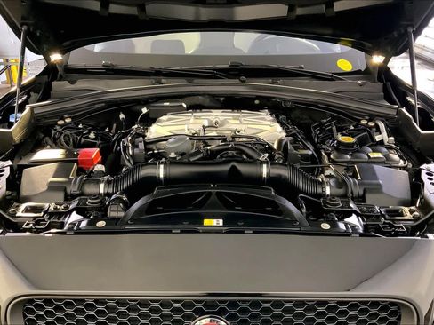Used 2020 Jaguar F-PACE SVR AWD/4WD image 30