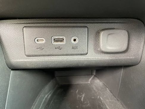 Used 2022 Buick Encore GX Preferred FWD image 21