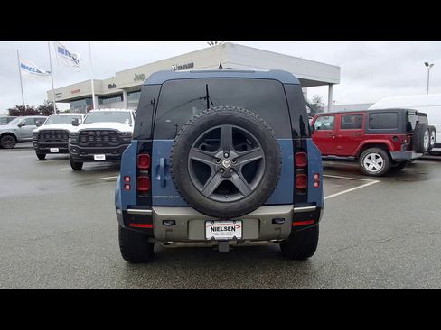 Used 2024 Land Rover Defender 90 X-Dynamic SE AWD/4WD image 7