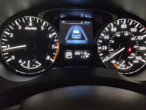 Used 2015 Nissan Pathfinder SL w/ SL Tech Package FWD image 23