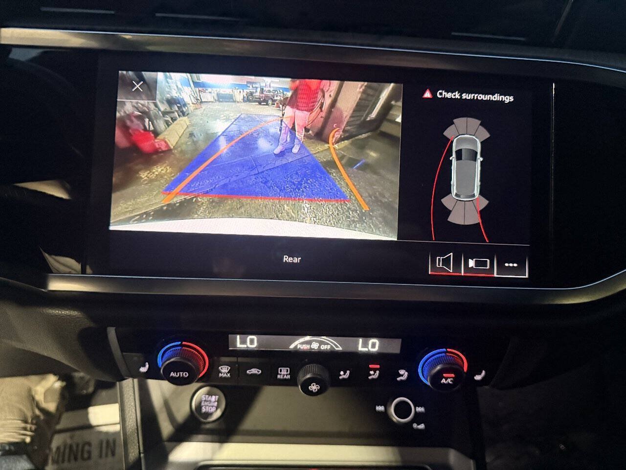 Used 2020 Audi Q3 2.0T Premium Plus AWD/4WD image 18