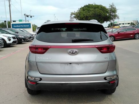 Used 2020 Kia Sportage EX image 7