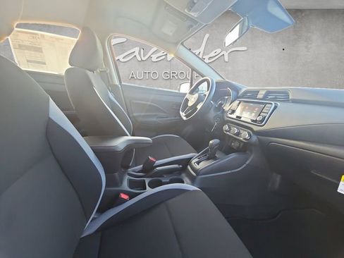 New 2025 Nissan Versa S image 24