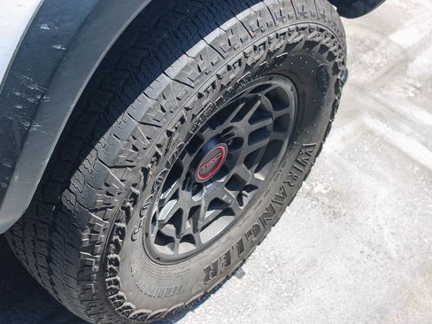 Used 2023 Toyota Tacoma TRD Pro AWD/4WD image 10