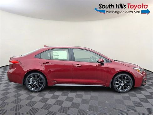 New 2026 Toyota Corolla SE image 7