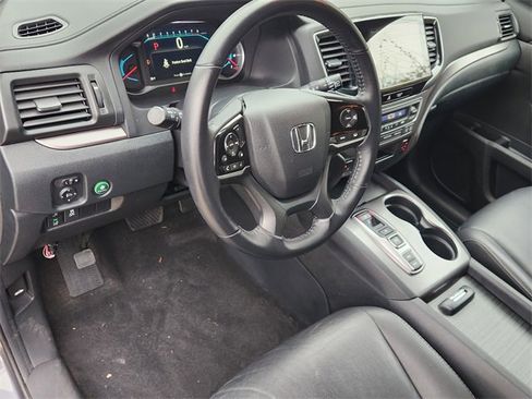 Used 2022 Honda Pilot EX-L image 2