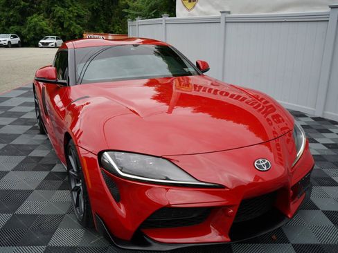 Used 2025 Toyota Supra Premium w/ Driver Assist Package RWD image 17
