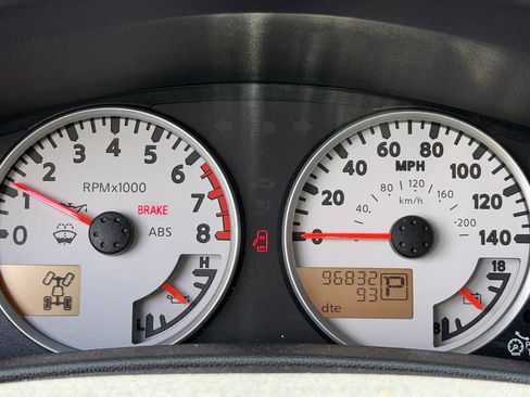 Used 2017 Nissan Frontier PRO-4X w/ Pro-4x Luxury Package AWD/4WD image 12