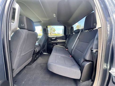 Used 2021 Chevrolet Silverado 1500 LT AWD/4WD image 19