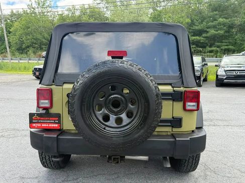 Used 2013 Jeep Wrangler Sahara w/ Connectivity Group AWD/4WD image 4