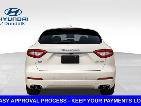 Used 2018 Maserati Levante GranLusso image 7