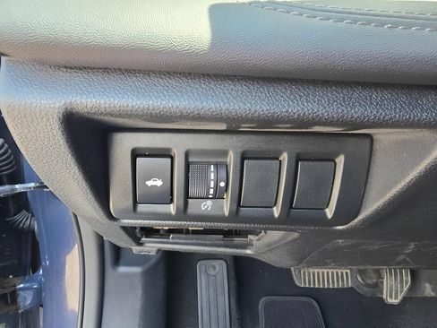 Used 2023 Subaru Legacy Limited AWD/4WD image 16