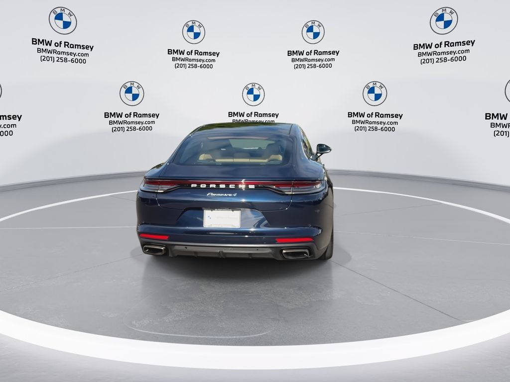 Used 2021 Porsche Panamera RWD image 9