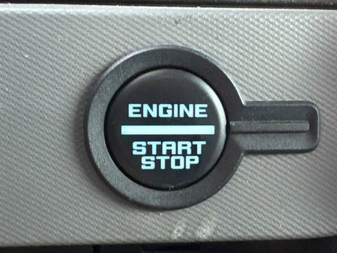 Used 2021 Ford Bronco Black Diamond w/ Sasquatch Package AWD/4WD image 38