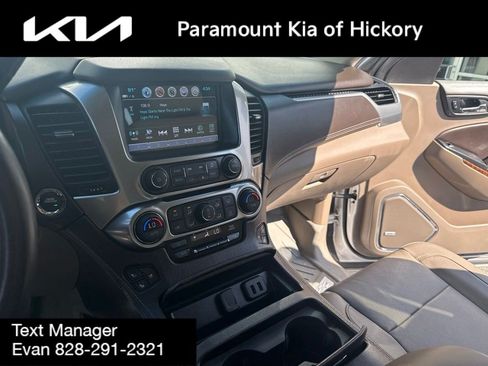 Used 2018 Chevrolet Suburban Premier AWD/4WD image 8