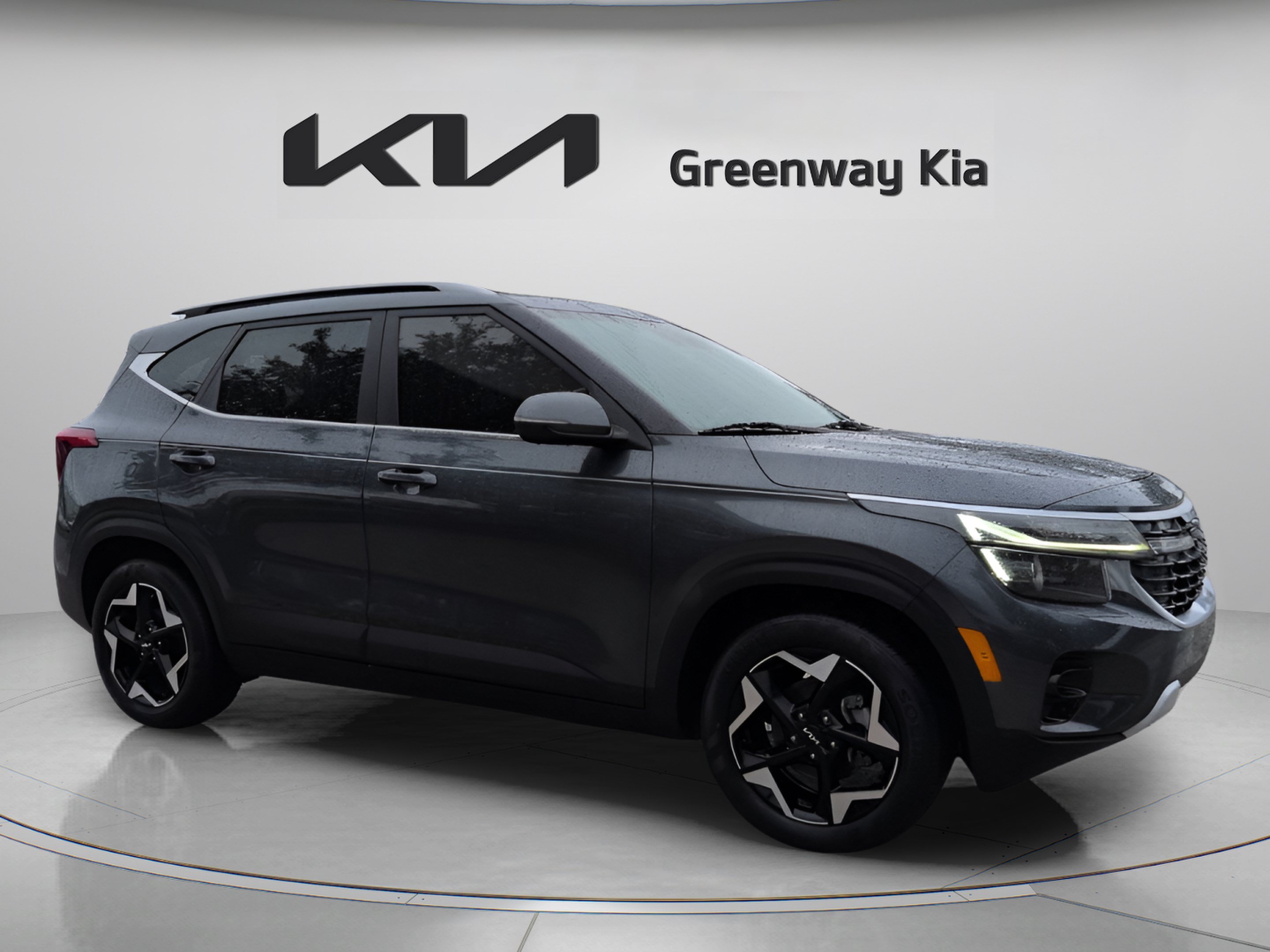 Certified 2025 Kia Seltos EX w/ EX Sunroof Package FWD image 3