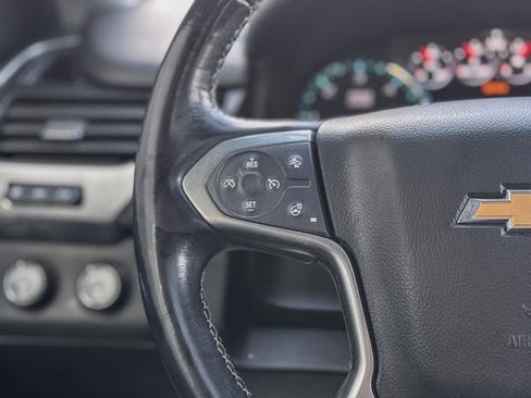 Used 2019 Chevrolet Suburban Premier image 37