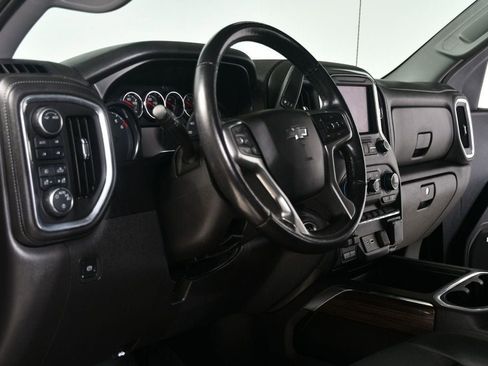 Used 2021 Chevrolet Silverado 1500 LT Trail Boss w/ Convenience Package II image 25