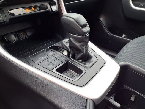 Certified 2025 Toyota RAV4 LE image 15