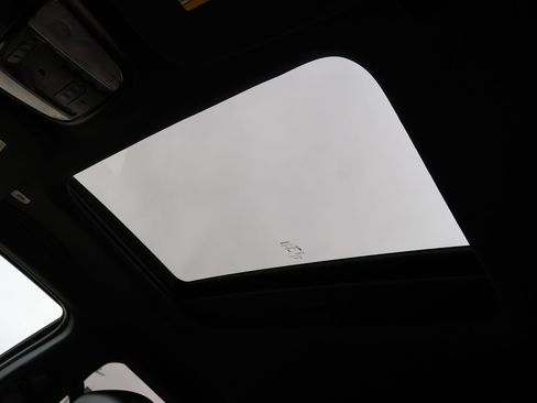 Used 2024 Dodge Durango GT image 26