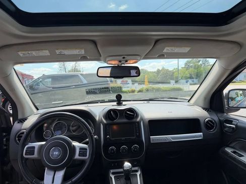 Used 2016 Jeep Compass High Altitude AWD/4WD image 27