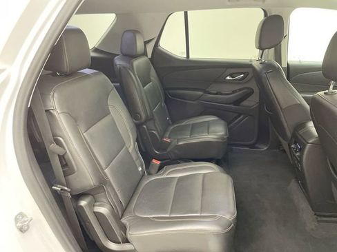 Certified 2021 Chevrolet Traverse Premier image 24