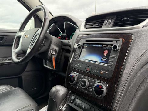 Used 2016 Chevrolet Traverse LTZ AWD/4WD image 21