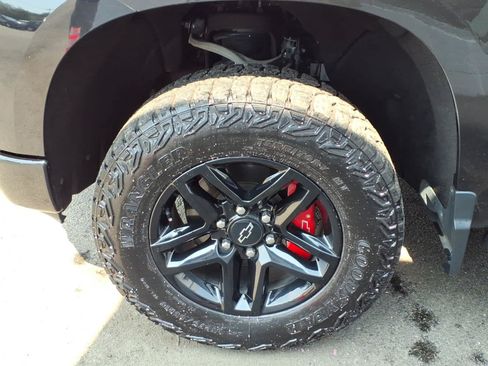 Used 2023 Chevrolet Silverado 1500 LT Trail Boss w/ Protection Package AWD/4WD image 8